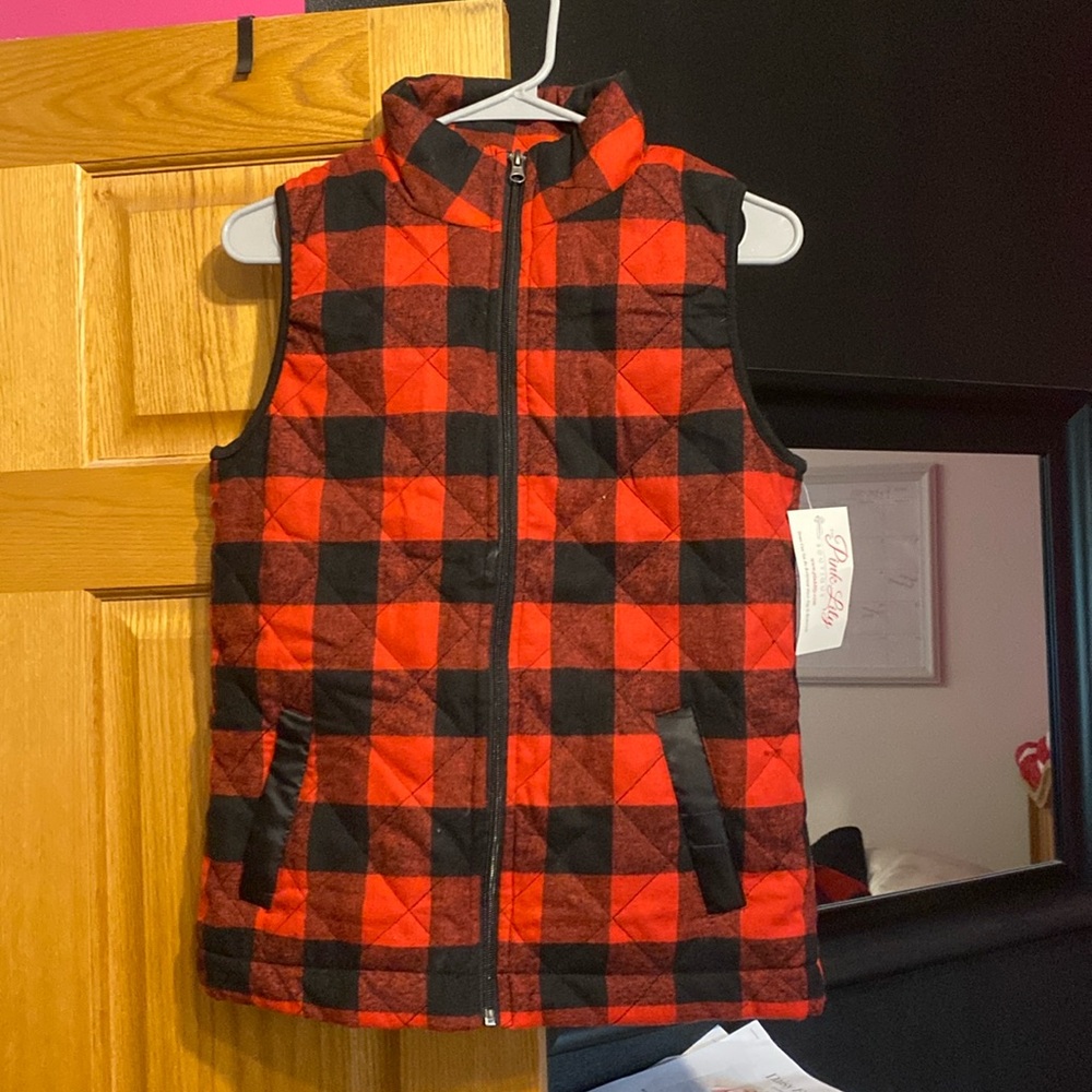 Checkered vest pink lily